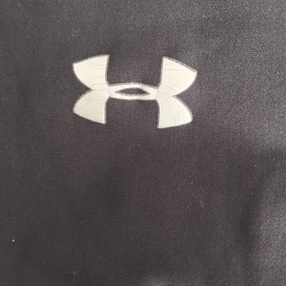 Boys Under Armour Black Active Pants - Picture 5 of 5